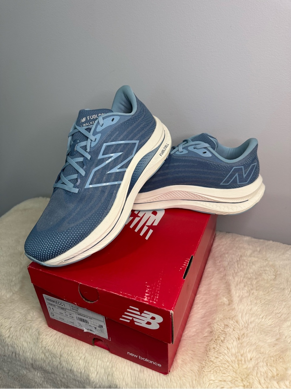 New Balance Walking Sneaker - Women’s Size 11 (Wide)